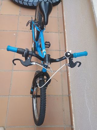 Bicicleta infantil Btwin azul