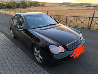 Mercedes-Benz Clase C 2003