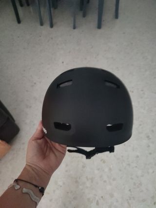 Casco Decathlon Talla M 55-59 cm