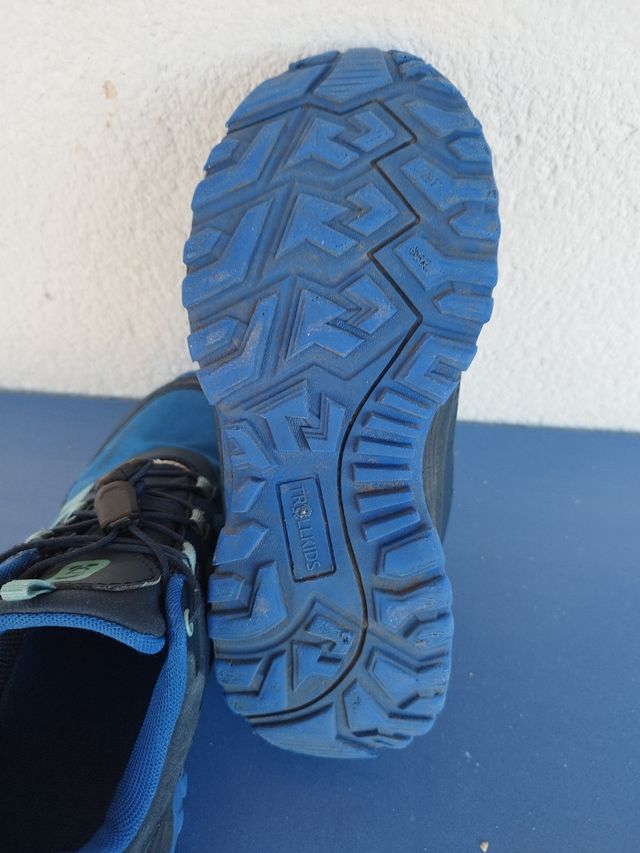 Zapatillas niño azules,número 35