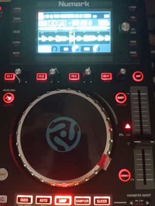 Controladora DJ Numark NVII Negra, 