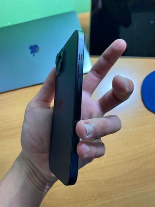 Iphone 15 128 GB nero, come nuovo, batteria 88%