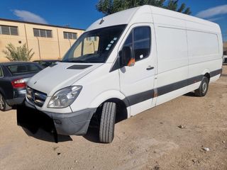Mercedes-Benz Sprinter 2011