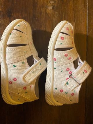 Scarpine Chicco n. 22 floreali