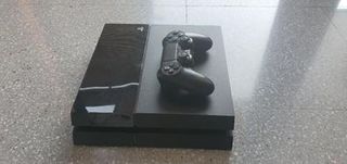 PS4 Negra 1tb + 2 Mandos + Cargador Doble