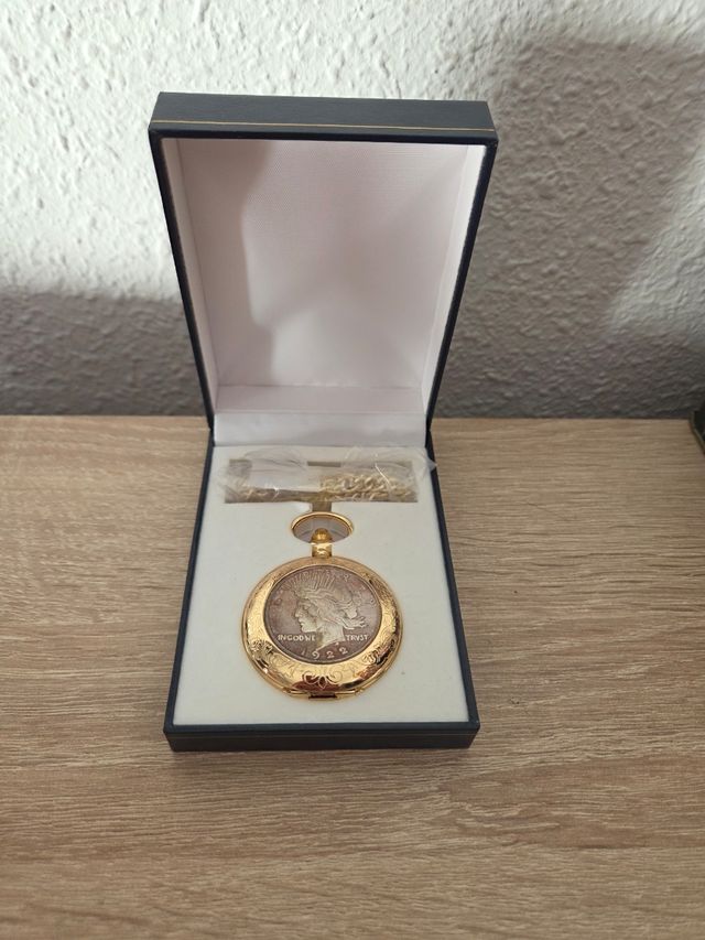 Reloj de bolsillo con moneda Peace Dollar 1922