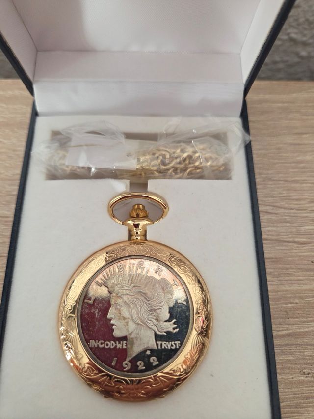 Reloj de bolsillo con moneda Peace Dollar 1922