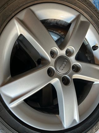 Neumáticos Invierno Dunlop 205/55R16 + Llantas