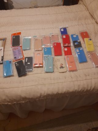 Custodie per cellulari Xiaomi, vendute separatamente