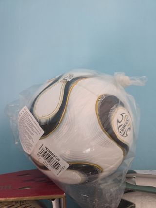 Pallone Adidas Teamgeist OG Mondiale versione 2025