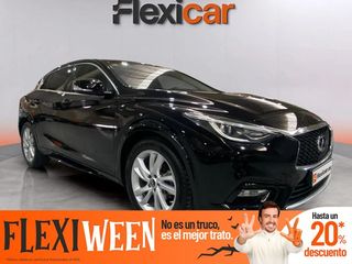 Infiniti Q30 1.5D PREMIUM TECH