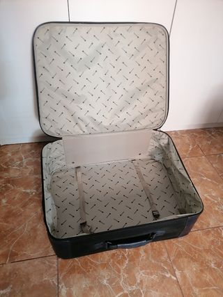 Maleta Delsey azul marino