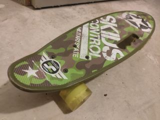 Monopatín Skate Camuflaje
