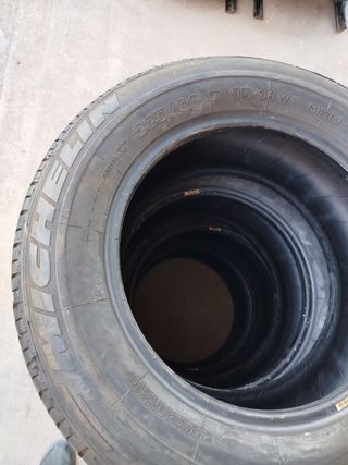 Neumáticos Michelin 225/60R15 para drift