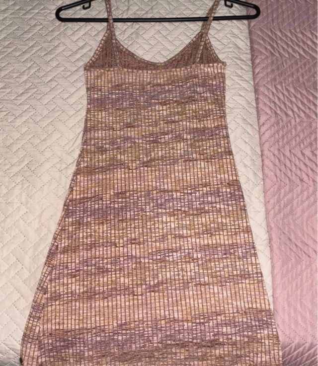 Vestido corto de tirantes