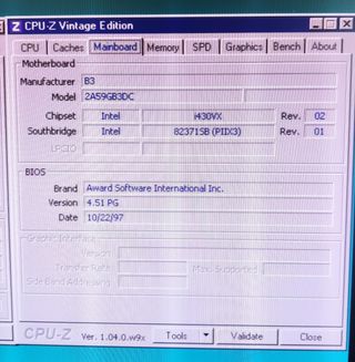 2 Processor Intel Pentium 133 y MMX 200