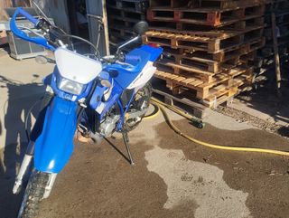 Yamaha DT 125 RE 