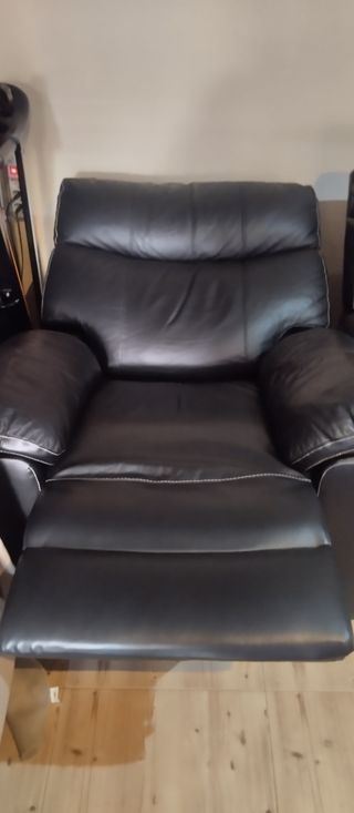 Sillones de piel negros 
ESCUCHO OFERTAS
Negociabl