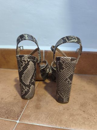 Tacones Animal Print Talla 39
