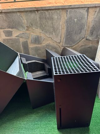 Xbox Series X 1TB Poco uso + 2 mandos + Diablo IV