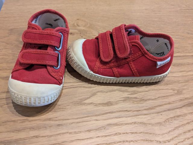 Zapatos Victoria Talla 24