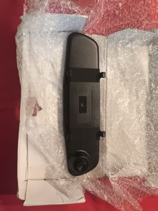 Retrovisor con cámara caja negra