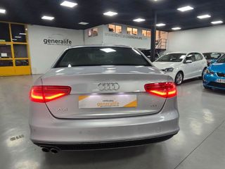 AUDI A4 BERLINA S-LINE MULTITRONIC 2.0 150 CV