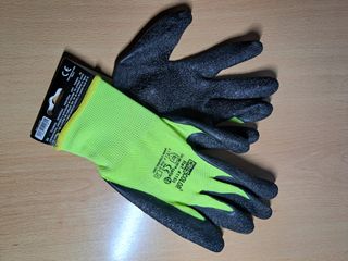 Guantes de trabajo GRISCOLOR negros y verdes
