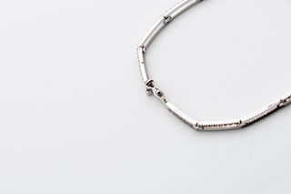 Pulsera De Oro Blanco De 18K.. Ref: 065-05-00185