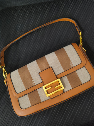 Bolso Fendi Rayas Marrón y Beige