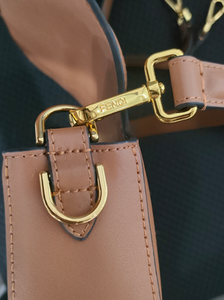 Bolso Fendi Rayas Marrón y Beige