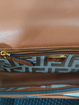 Bolso Fendi Rayas Marrón y Beige