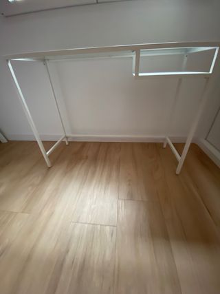 Mesa alta de aluminio blanca