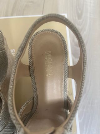 Sandalias Michael Kors Berkley Wedge Doradas