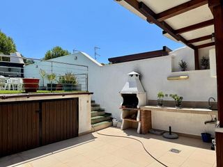 Casa pareada en venta en Polígonos - Recinto Ferial Cortijo de Torres en Málaga