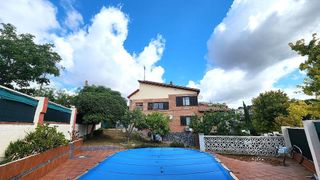 Chalet en venta en Ca n’Esteper – Can Gorgs – Can Gorgs II en Barbera del Vallès