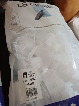 Clips Nivelación Baldosas LS Classic y Cuñas