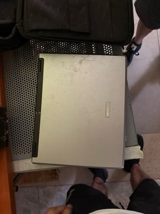 Portátil Toshiba Plata