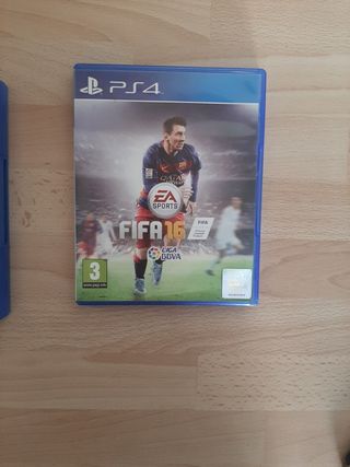 Juegos PS4: PES 2015 y FIFA 16
