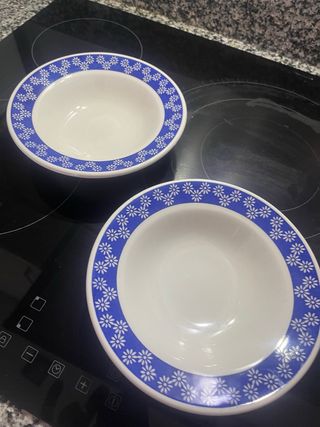 2 Bolos de cerámica con diseño floral