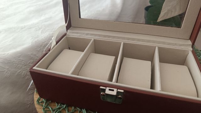 Joyero para relojes marrón. NUEVO