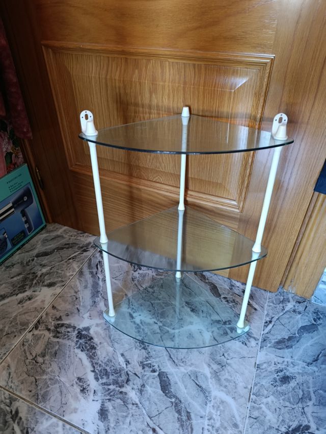 Estantería de plástico