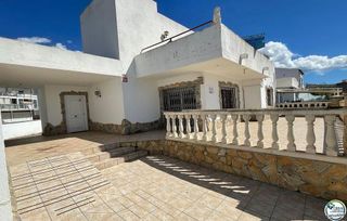 Casa adosada en venta en Santa Margarida en Roses