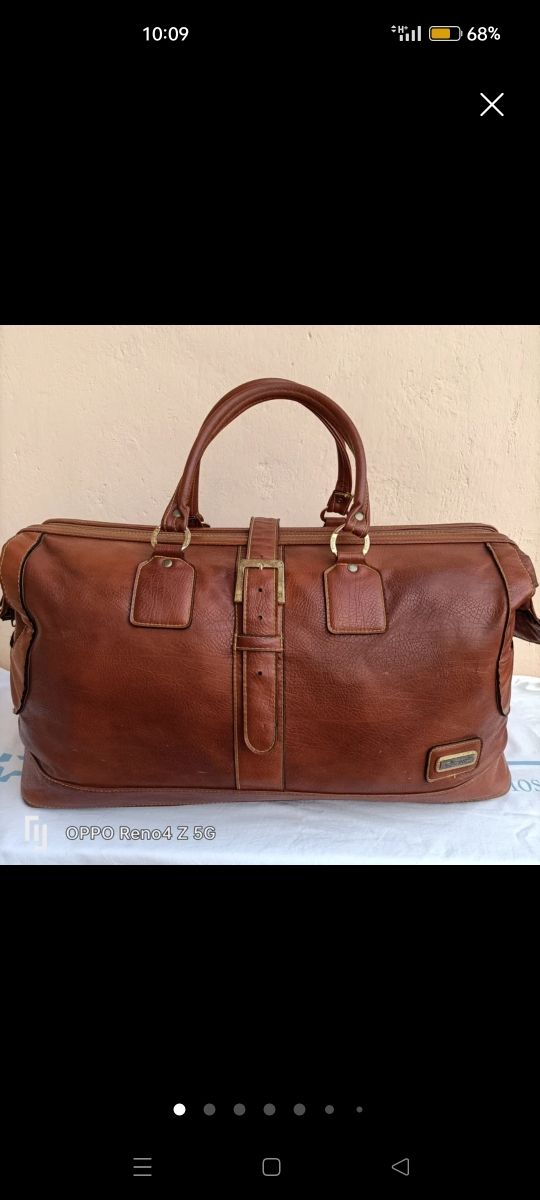 Bolso de viaje de cuero marrón