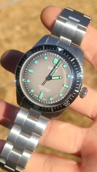 Oris Sixty Five Glow