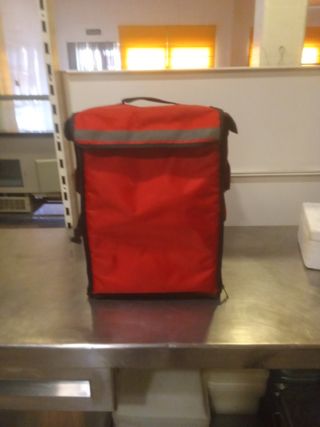 50*35*25
Mochila de reparto térmica