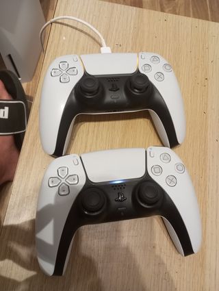 PlayStation 5 - ps5 + juegos + dos mandos