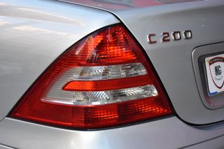 Mercedes-Benz Clase C 2005