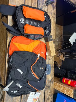 Mochila Airbag ABS Skimo Alpinismo 18 L + 8 L