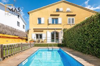 Chalet en venta en Valldoreix en Sant Cugat del Vallès